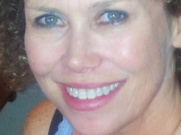 Aoife from Hendersonville, North Carolina, United States