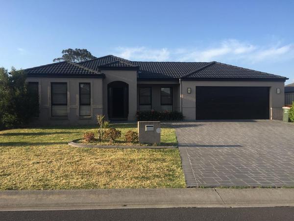 Housesitting assignment in Nowra, New South Wales, Australia