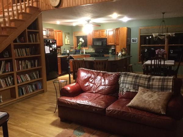 Housesitting assignment in Spring Valley, WI, United States