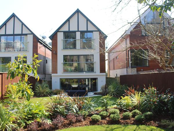 Housesitting assignment in Poole, United Kingdom