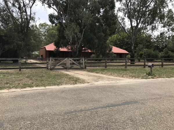 Housesitting assignment in Benalla, Victoria, Australia