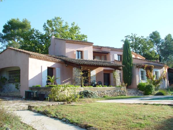 Housesitting assignment in Rognes, France