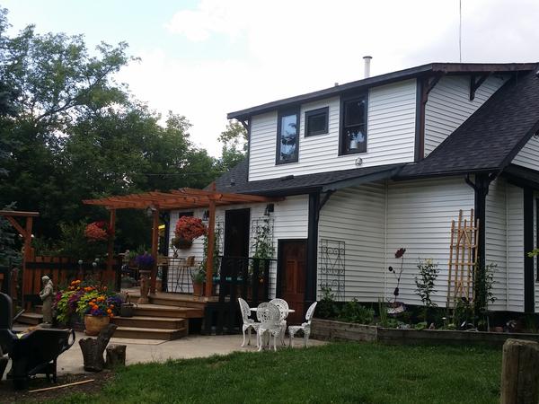 Housesitting assignment in Spruce Grove, Alberta, Canada